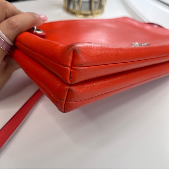 COACH Vintage Crossbody Bag - Picture 5 of 9